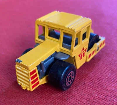 MATCHBOX Modellino Camion Truck ROAD ROLLER (1978) Metallo Giallo - Immagine 1 di 3