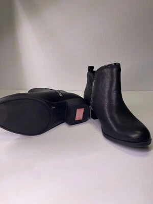 Nuevas botas negras sin etiquetas GB niñas talla 2 Foto 1 de 4