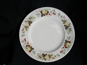 Royal Doulton MIRAMONT Side plate. Diameter 6 1/2 inches - Picture 1 of 1