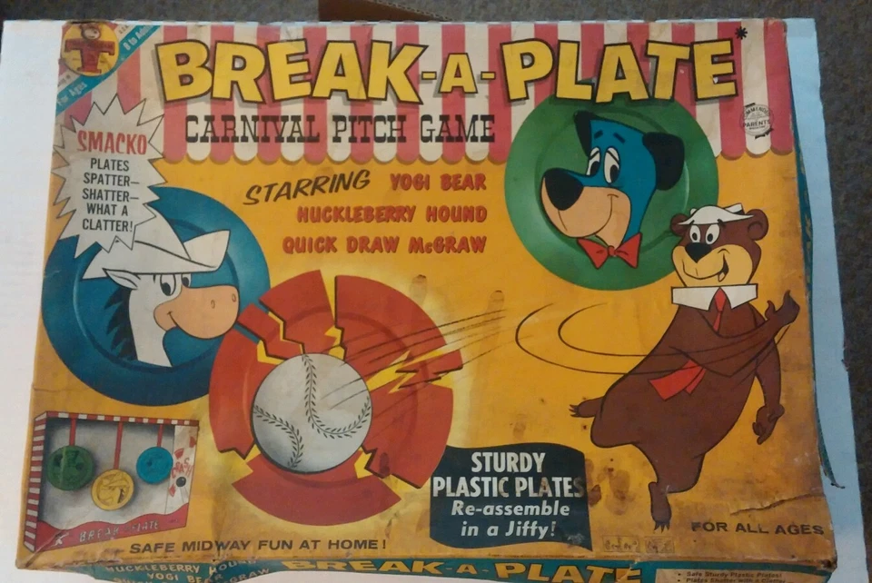 1961 Huckleberry Hound, Quick Draw, Yogi Bear, Break A Plate Carnival Game  - Image 1 of 3
