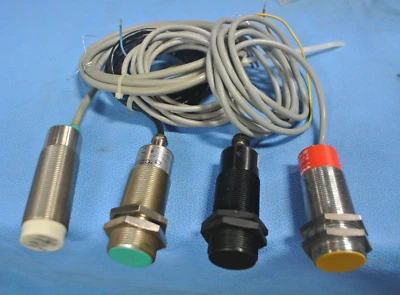 4pcs. Proximity Micro Capacitive Switches, M30x1.5, 3-500MA, 20-250VAC/20-320VDC - Image 1 of 4