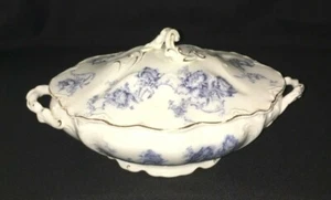 Johnson Bros. Flow Blue Neapolitan Covered Vegetable - Picture 1 of 4