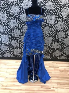 Exciting Cobalt Prom Dress - Picture 1 of 4