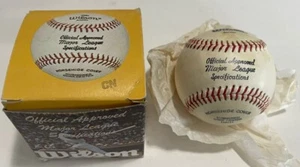 1970s Wilson A1010 Official Major League Approved Specifications Baseball w/Box - Picture 1 of 4
