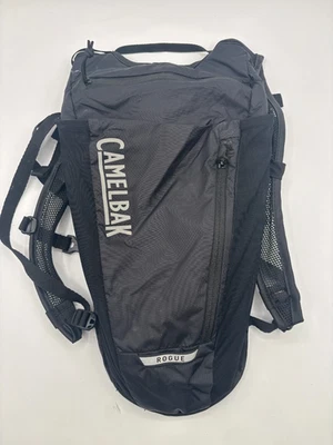 CamelBak Adults' Rogue Light 70 унций увлажняющая упаковка - без мочевого пузыря - Изображение 1 из 4