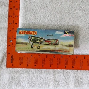 Sanwa Hayabusa Japanese Fighter KI-43 Scaled Plastic Model Kit #121 Vintage - Picture 1 of 4