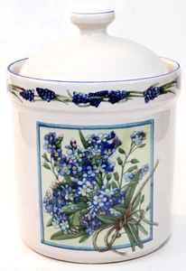 Marjolein Bastin Floral Canister Small w Lid Blue White Berries 5.75" Tall VTG - Picture 1 of 7