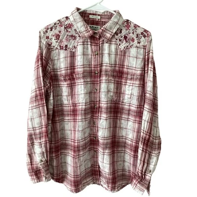 Ariat REAL Relaxed Fit Plaid Floral Embroidered Western Shirt - Women's - Imagem 1 de 4