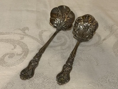 2 piezas para servir Mosela plateadas cucharón y cuchara de bayas Foto 1 de 4