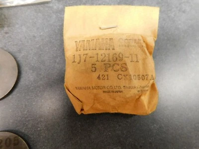 ALMOHADILLA DE AJUSTE YAMAHA XS1100 XS750 XS850 YX600 XJ650 2.05 1J7-12169-11 2330    Foto 1 de 4