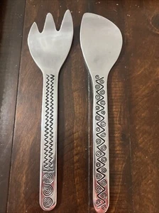 Vintage WILTON ARMETALE Discontinued Geometric Spiral  Large 13” Salad Servers - Picture 1 of 8