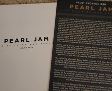 Pearl Jam Third Man Records Ultra Rare MINT Picture Book w/ Info Card Pictured