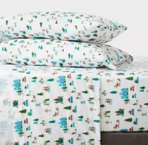 Wondershop Snowy Village Christmas 2024  Flannel Sheet Set Queen Cotton New - Picture 1 of 3