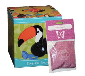 Scentsy Buddy w/ Scent Pak Tango the Toucan & Berry Blessed Stuffed Animal NEW - Picture 1 of 3