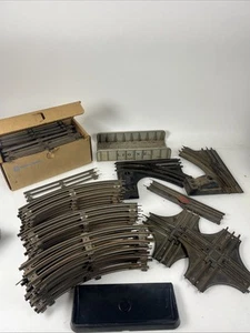 Vintage Lionel Metall Rohrbahn Schienen Konvolut 50+ gebogene, gerade Kreuzung - Bild 1 von 8