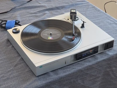toca-discos SANSUI P-D11 acionamento direto toca-discos prata vintage | Funciona - Imagem 1 de 4