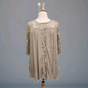 Hannah Size 2X Beige Yoked Lace Sleeve Blouse - Picture 1 of 9