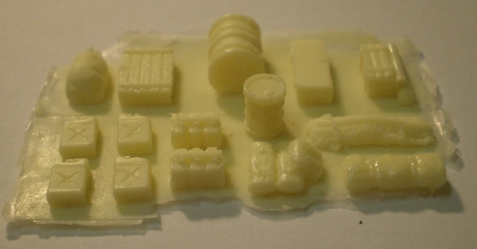 Frontline 20mm (1/72) Stowage & Supplies - Image 1 of 1