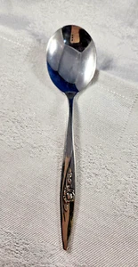 Sugar / Relish Spoon Oneidacraft Oneida LASTING ROSE Deluxe Stainless 6” - Picture 1 of 4