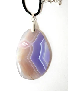 Achat Stein Anhänger Statement Halskette ~ Farbe Lavendel / Beige ~ Unikat Schmuck - Bild 1 von 5