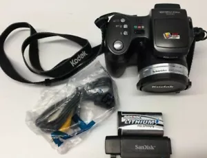 Kodak EasyShare ZD710 7.1MP Digital Camera - Black with Cords and Camera Case - Picture 1 of 10