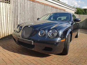 jaguar s type R 4.2 v8 supercharged, spares or repair - Picture 1 of 13