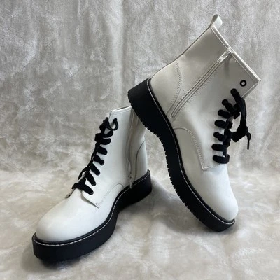 Botas de Combate Madden Girl Carra Plataforma Talla 11 Blancas Foto 1 de 4