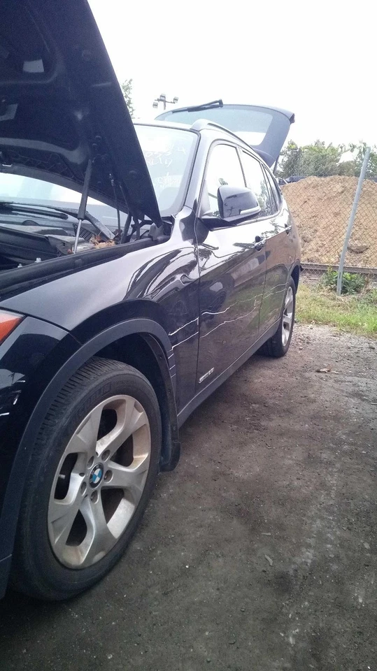 Puerta delantera izquierda cristal delantero usado se adapta a: BMW X1 2015 delantero izquierdo grado A Foto 1 de 4