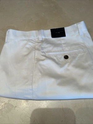 PANTALONES CORTOS BROOKS BROTHERS PARA HOMBRE BLANCOS LIGEROS ALGODÓN VENTAJA TALLA 32 $118 Foto 1 de 4