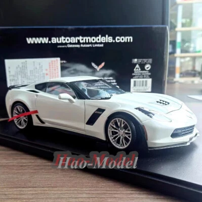 AUTOart 1:18 Chevrolet Corvette C7 Z06 Alloy Diecast Model Car Display Ornaments - Image 1 of 4