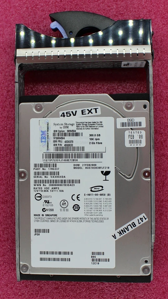 42D0370 - IBM 300GB 10K Fibre Channel Hard Drive - Image 1 of 1