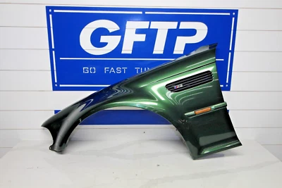 01-06 BMW M3 E46 OEM DRIVER DRIVERS LEFT LH FENDER ASSEMBLY BLACK WRAPPED GREEN - Image 1 of 4