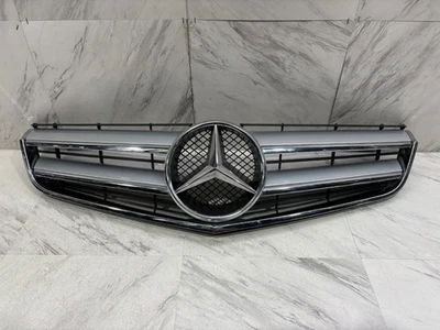 2008-2012 MERCEDES BENZ C250 C300 C350 GRILLE OEM FRONT CENTER GRILL A2078880460 - Image 1 of 4