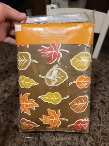 Vintage Vinyl Fall Leaf Tablecloth NEW! 52x90 In. Rectangular. - Picture 1 of 4