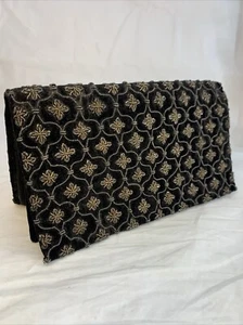 Vtg Ivory Palace Black Gold Clutch Purse Tiny Sequins Black Velvet Delhi India👇 - Picture 1 of 17