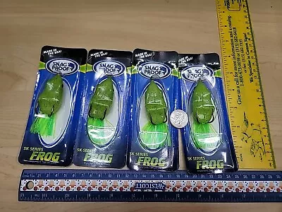 4 SEÑUELOS SK FROG A PRUEBA DE ENGANCHES VERDE LUCIO BAJO Falda Chartreuse Topwater sin malezas Foto 1 de 4