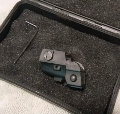 手枪激光瞄准器 — 第 1/2 张图片