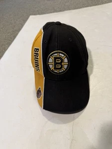 NHL Boston Bruins Strapback Baseball Cap Acrylic Wool Vintage - Picture 1 of 3