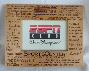Marco de madera ESPN Club Disney World - Imagen 1 de 15