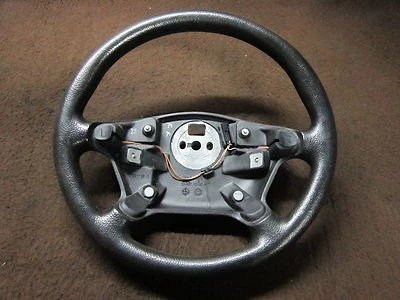 OPEL VECTRA B  LENKRAD KUNSTSTOFF SCHWARZ  1995 - 1999 - Bild 1 von 2