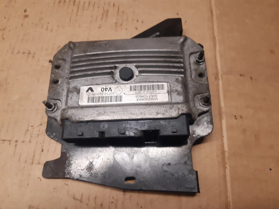 2008 RENAULT MEGANE 1.6 БЕНЗИНОВЫЙ ДВИГАТЕЛЬ УПРАВЛЕНИЯ ECU 237100131R - Изображение 1 из 2