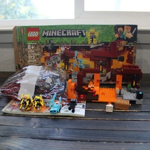 LEGO Minecraft: The Blaze Bridge (21154) 100% Complete with Instructions and Box - Picture 1 of 5