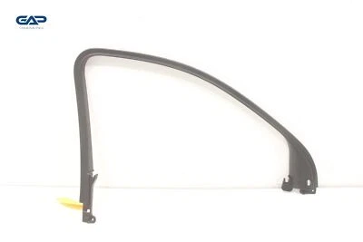 2018 - 2023 CHEVROLET TRAVERSE FRONT LEFT SIDE DOOR WINDOW FRAME TRIM COVER OEM - Image 1 of 4