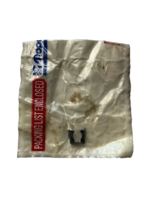 Clip inyector de combustible Jeep Wrangler TJ JL JK 97-11 Mopar NOS 04418257 ENVÍO GRATUITO Foto 1 de 2