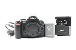 Nikon D60 10.2MP Digital SLR Camera Body #730 - Picture 1 of 10