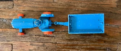 VTG Matchbox Lesney No.11 Fordson Tractor King Size w/Lesney Hay Trailer No. 40 - Image 1 of 4