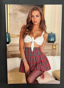 Photo Hot Sexy Beautiful Woman Panty Hose Long Legs 4x6 Picture - Picture 1 of 1