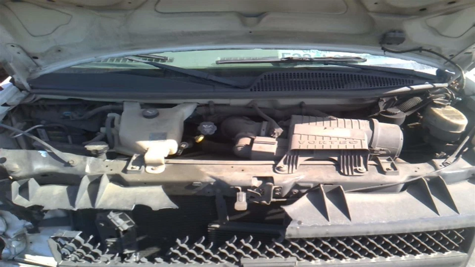 Used Engine Control Module (ECM) fits: 2011 Chevrolet Express 2500 van Electroni - Imagem 1 de 4