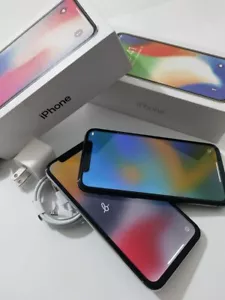Unlocked Apple iPhone X - 64GB 256GB Black&White With face ID+with a box - Picture 1 of 8