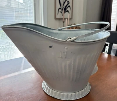 Vintage Galvanized Metal #17 Coal Fireplace Scuttle White - Image 1 of 4